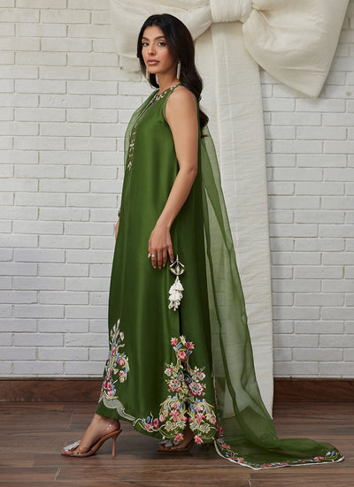 Farah Talib Aziz | Tara Luxe Eid 26 | Gracie