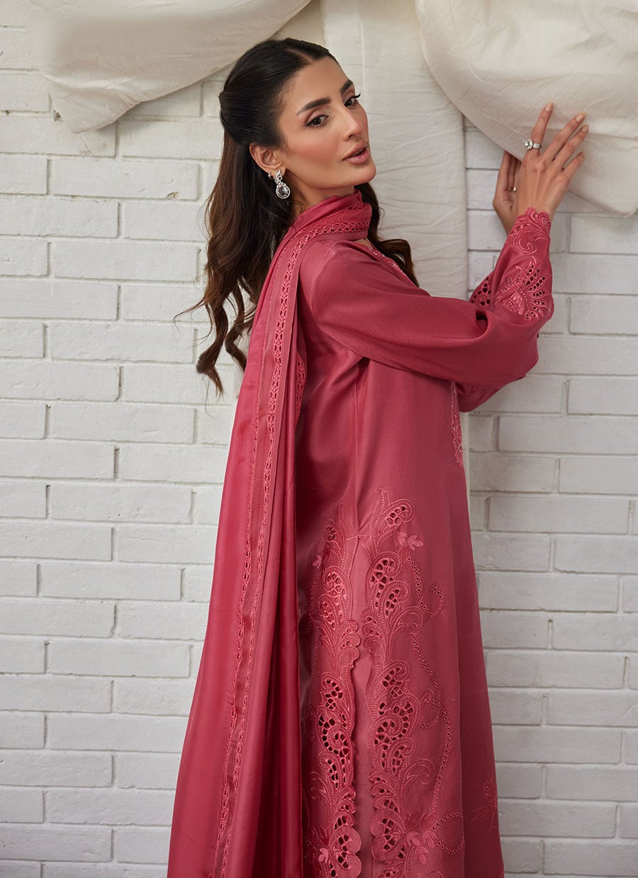Farah Talib Aziz | Tara Luxe Eid 26 | Ivara, image 4
