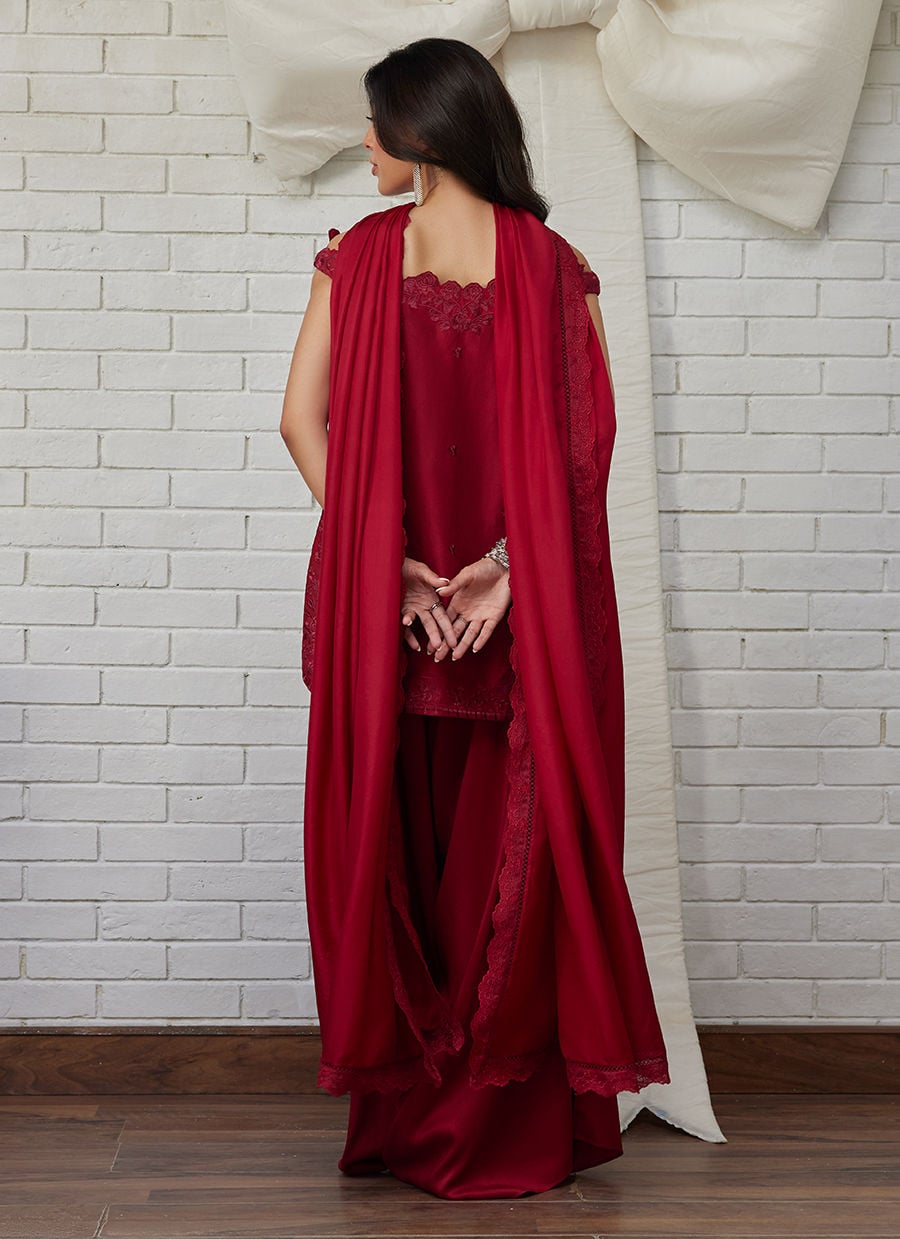 Farah Talib Aziz | Tara Luxe Eid 26 | Vrai, image 2