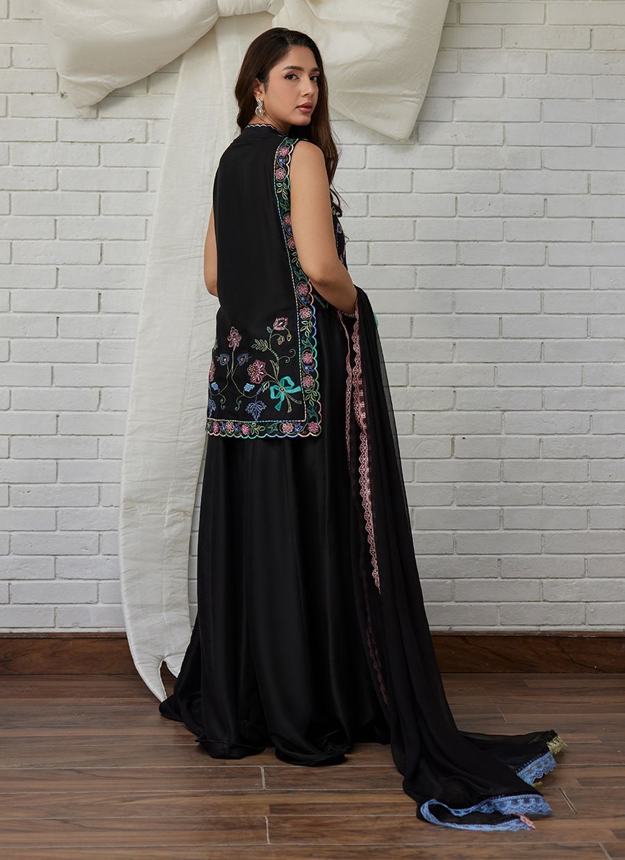 Farah Talib Aziz | Tara Luxe Eid 26 | Anvika, image 2