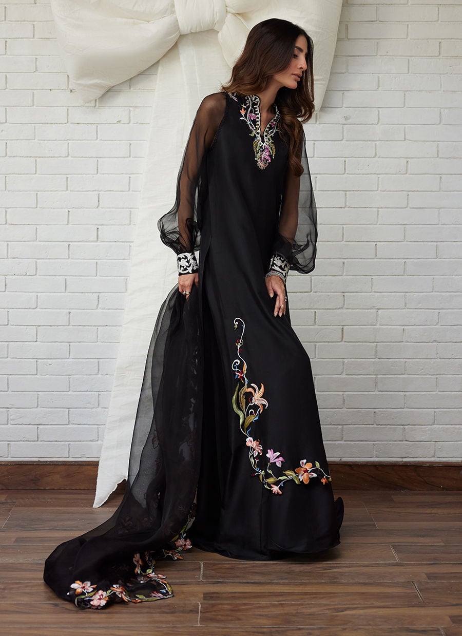 Farah Talib Aziz | Tara Luxe Eid 26 | Arra, image 5