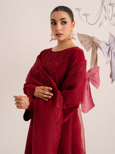 Izel | The Silk Chapter | Cerise