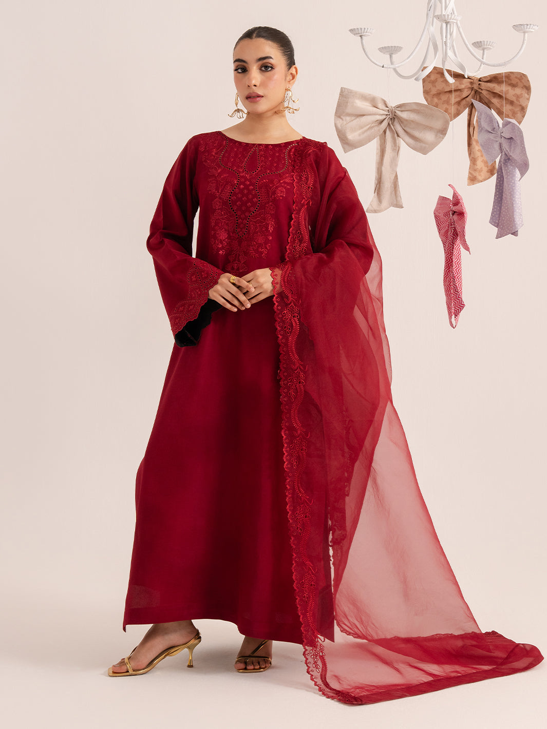 Izel | The Silk Chapter | Cerise