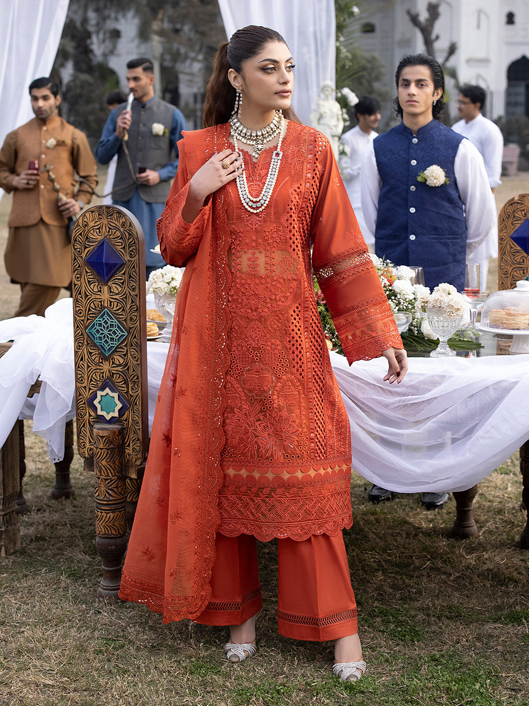 Mahnur | Mahrukh Luxury Lawn 24 | IRIS -  Mahnur Luxury - Original Designer Dress - House of Maryam