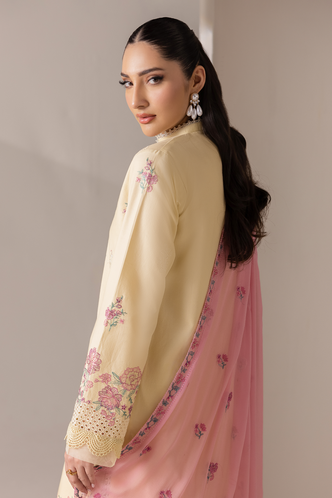 Rajbari | Premium Edition | Embroidered Chiffon Dopatta 09