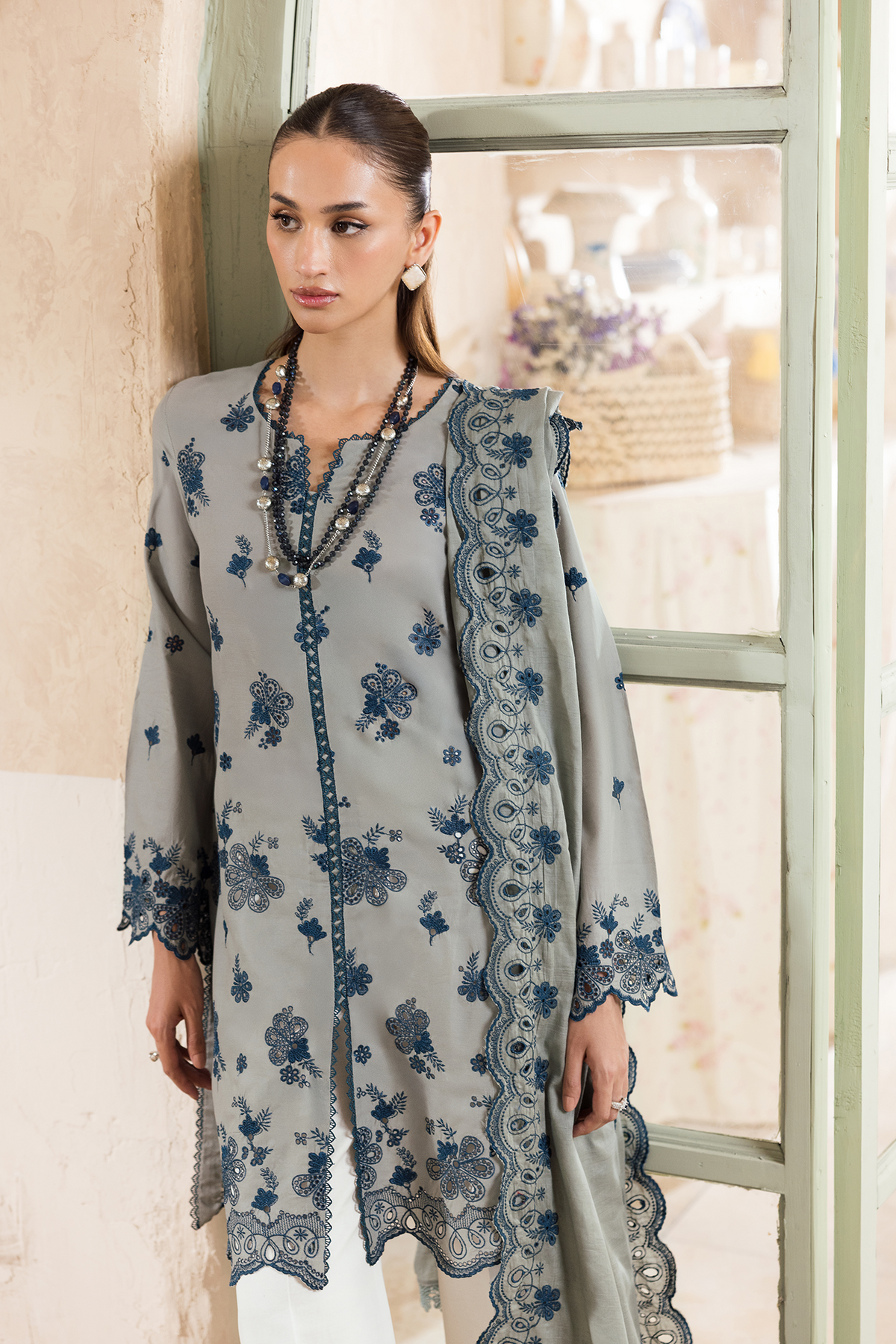 Rajbari | Nissa Chikankari Exclusive | Exclusive 10-5