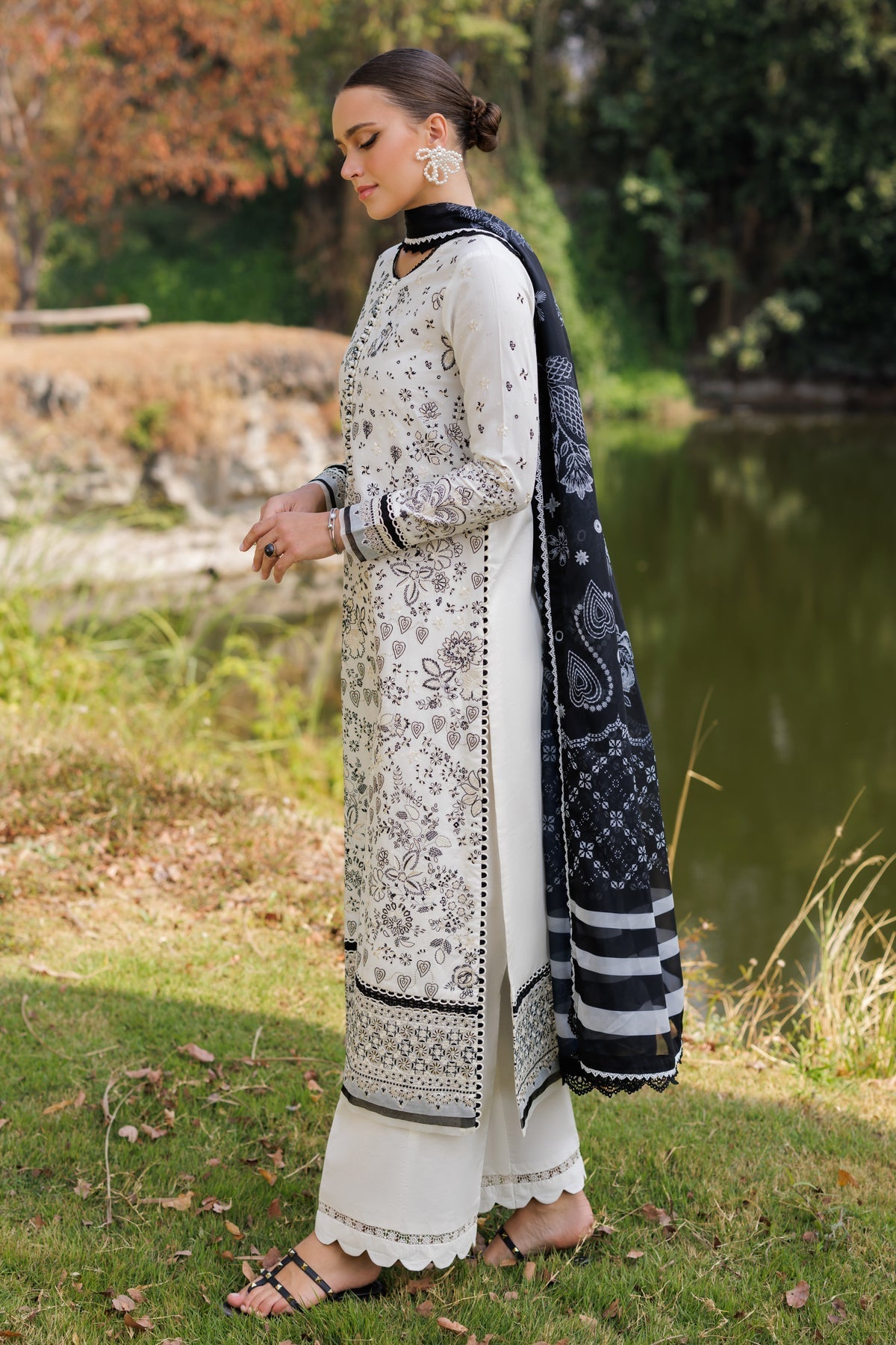 Xenia Formals | Luxury Lawn 25 | FIORELLA -  Xenia Formals Ladies Clothes - Original Designer Dress - House of Maryam