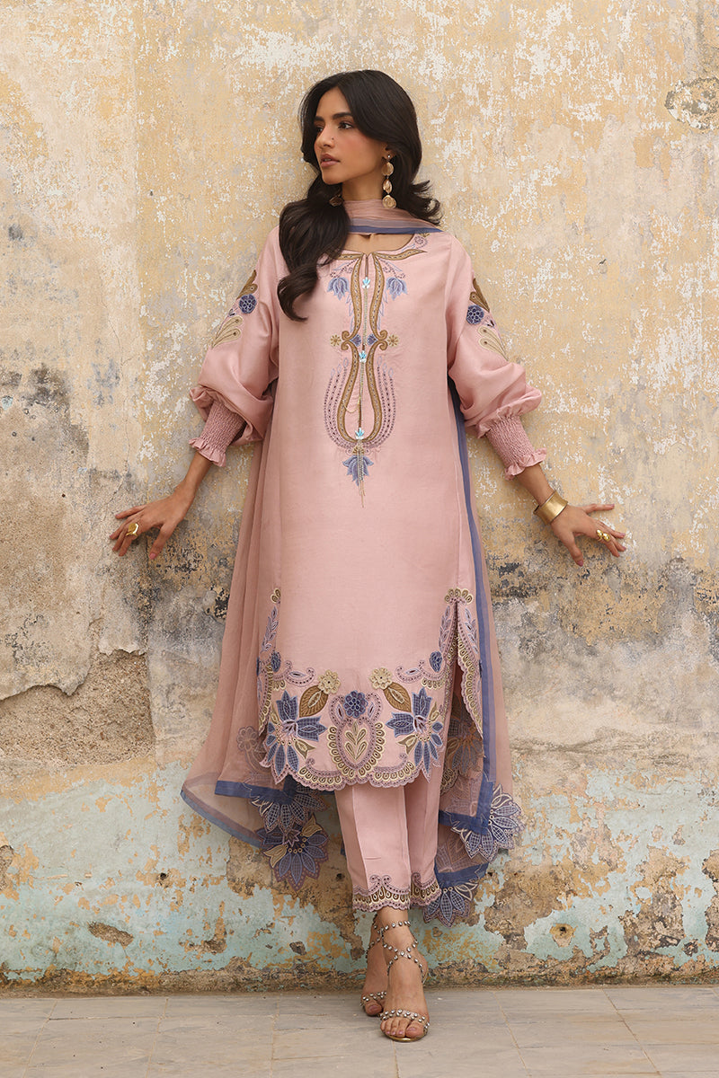 Wardha Saleem | Zimal Luxury Eid Edit 26 | Sona, image 4
