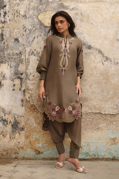 Wardha Saleem | Zimal Luxury Eid Edit 26 | Afsaneh