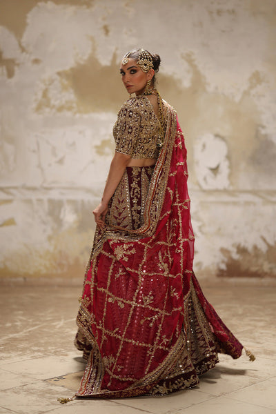 Nida Azwer | LAEL Bridal Couture | Lara -  Nida Azwer Bridals - Original Designer Dress - House of Maryam