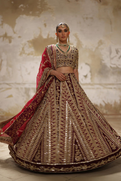 Nida Azwer | LAEL Bridal Couture | Lara -  Nida Azwer Bridals - Original Designer Dress - House of Maryam
