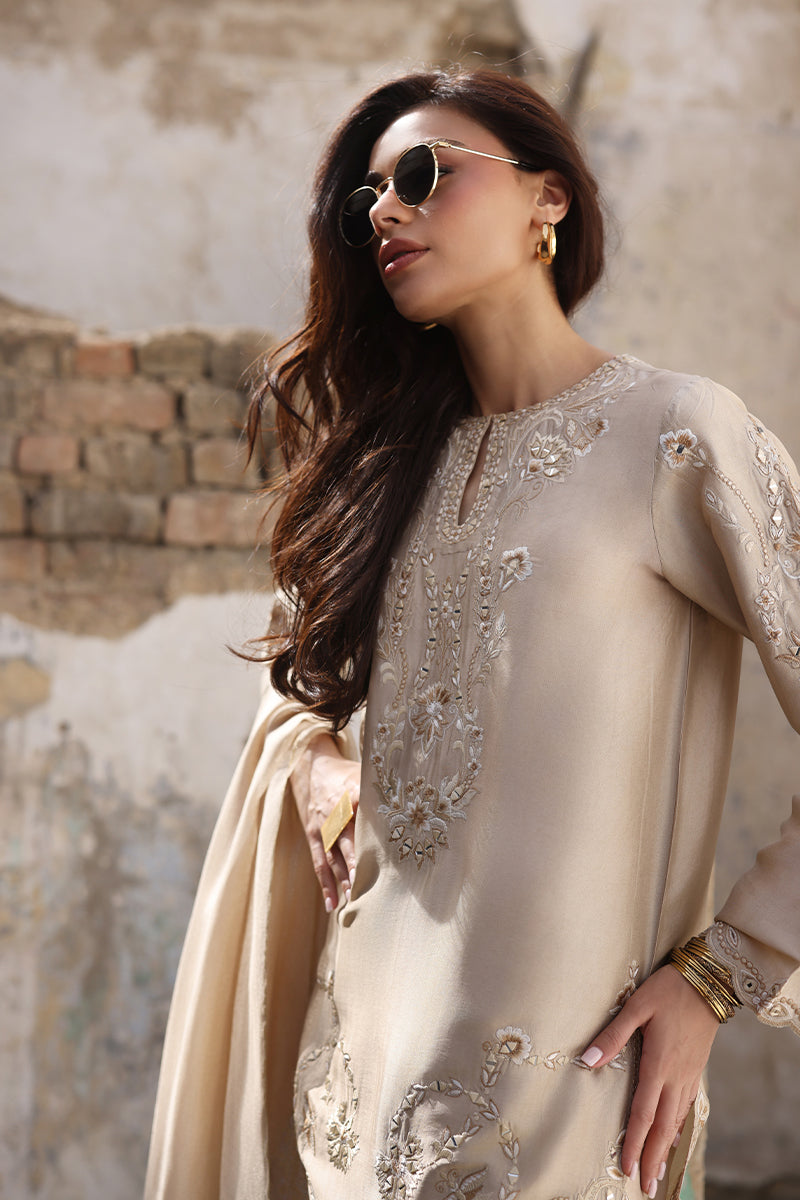 Wardha Saleem | Zimal Luxury Eid Edit 26 | Mahi-8