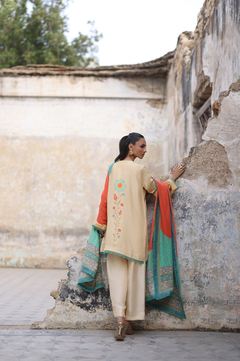 Wardha Saleem | Zimal Luxury Eid Edit 26 | Amal'E 1, image 4