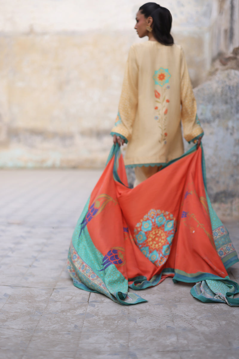 Wardha Saleem | Zimal Luxury Eid Edit 26 | Amal'E 1-2
