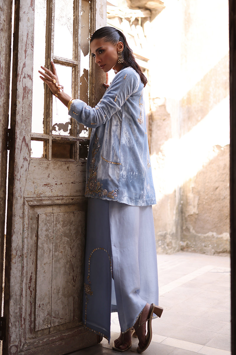 Wardha Saleem | Pure Velvet 25 | Leena, image 2