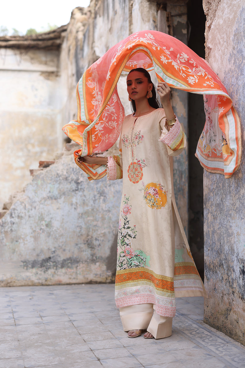 Wardha Saleem | Zimal Luxury Eid Edit 26 | Zahab-5