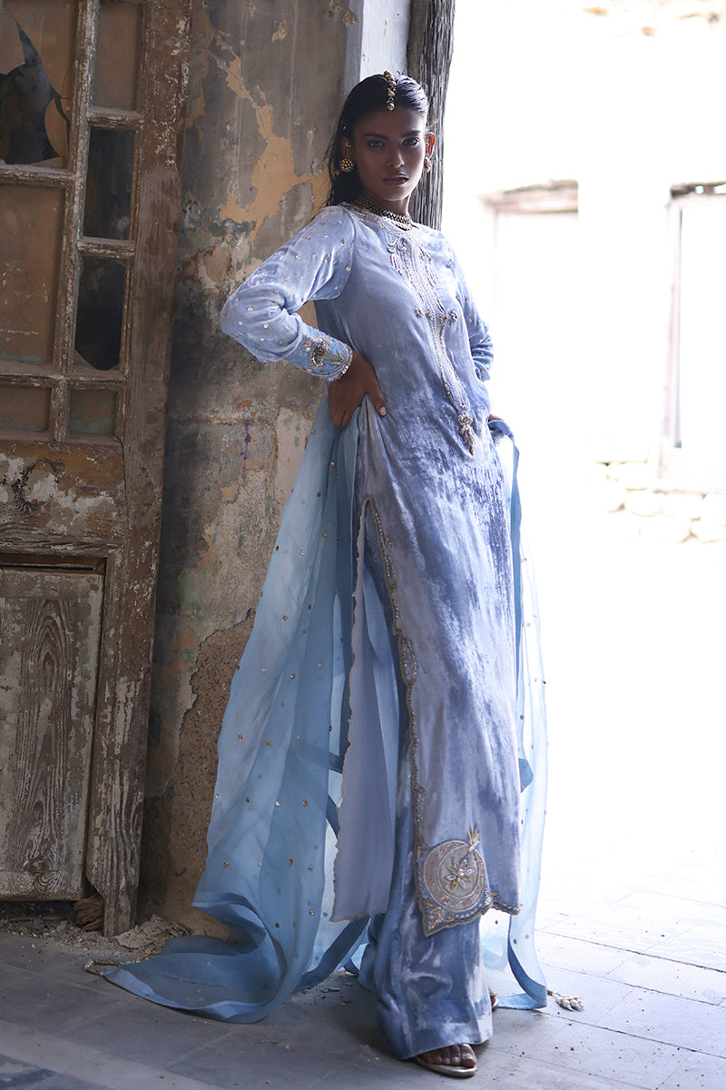 Wardha Saleem | Pure Velvet 25 | Raya-5