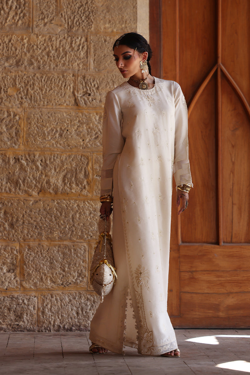 Wardha Saleem | Aari Collection 26 | Mushq, image 4