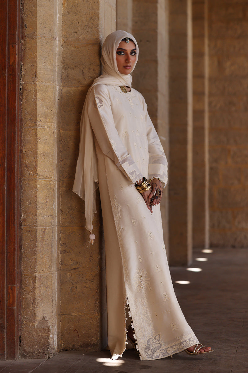 Wardha Saleem | Aari Collection 26 | Mushq, image 5