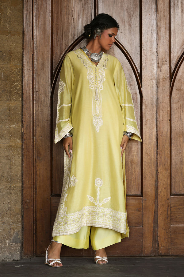 Wardha Saleem | Aari Collection |  Mahveen-4