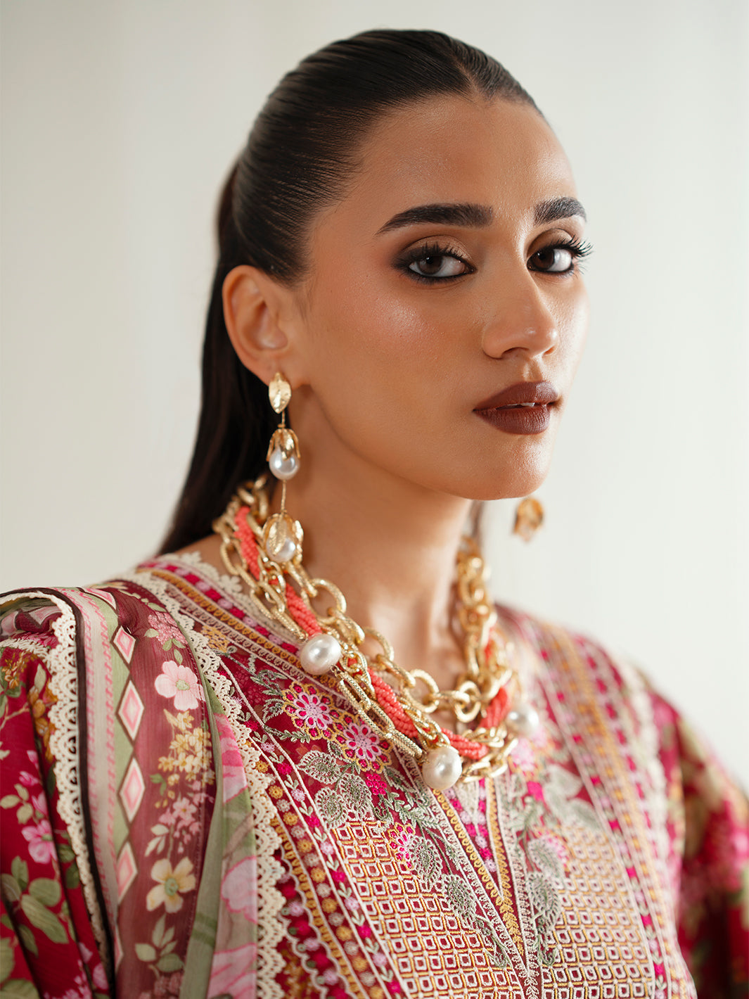 Bin Ilyas | Eres Bonita Viscose 25 | 1107-B, image 5