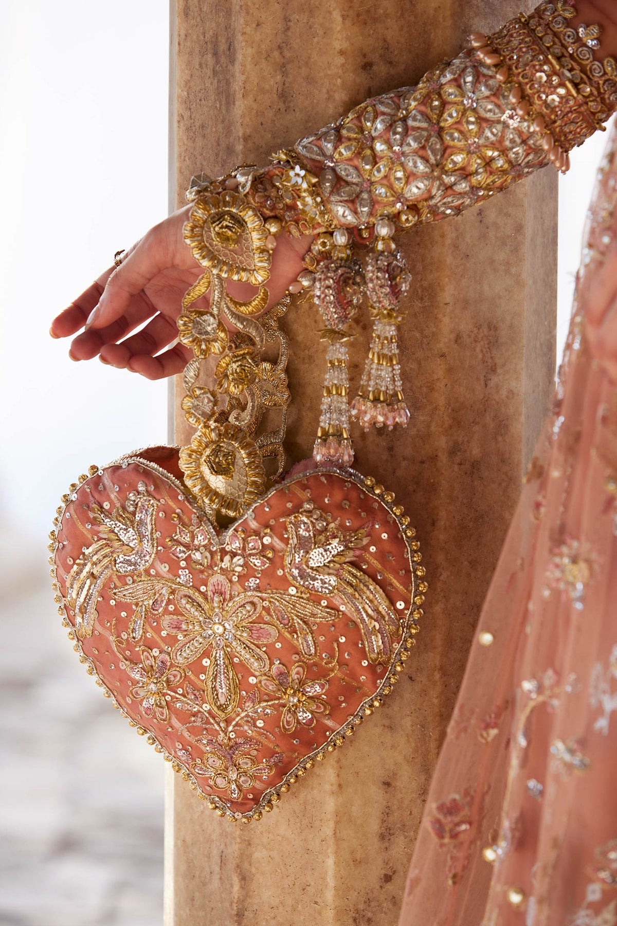 Zaha | Gossamer 25 | GUL-E-MAHNOOR (ZC25-08), image 4