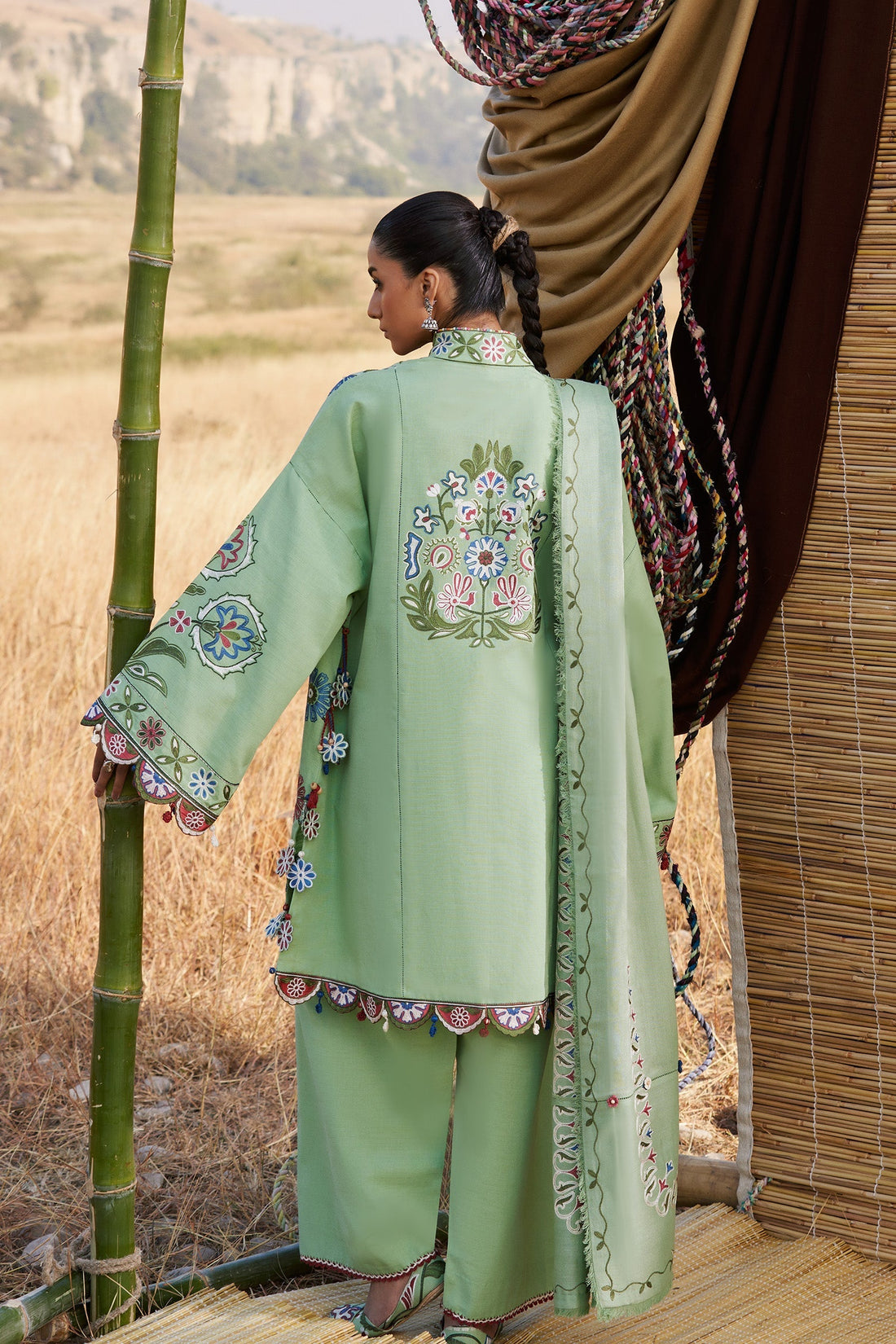 Zaha | Winter 25 | NARMEEN (ZW25-03)