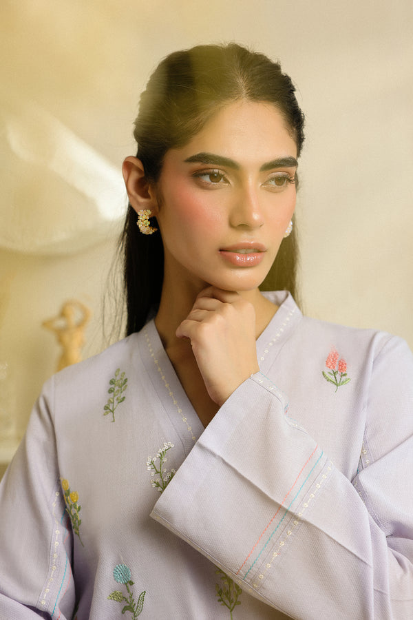 Sahar | Pre Essential Emb Edit | Iris Glow-4