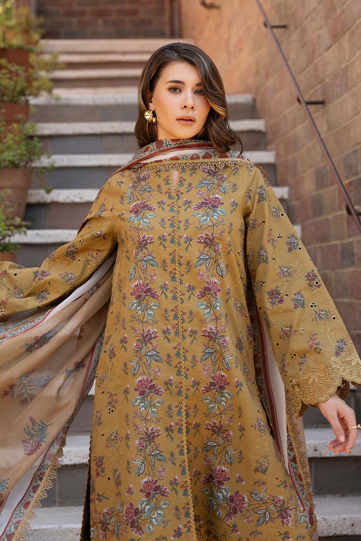 Afrozeh | Damask The Holiday Edit 25 | Lorien B -  Afrozeh Ladies Clothes - Original Designer Dress - House of Maryam