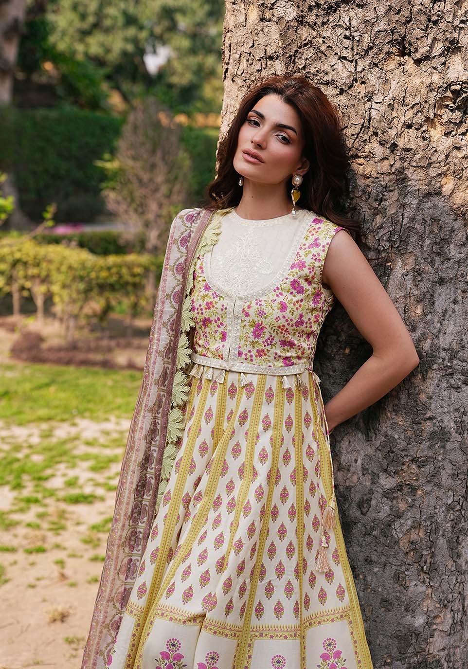 Zarqash | Luxe Lawn 26 | ZQL0013-4