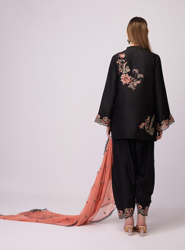 Zainab Chottani | Luxe Edit 25 | Zella, image 2