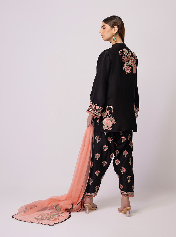 Zainab Chottani | Luxe Edit 25 | Nurah, image 3