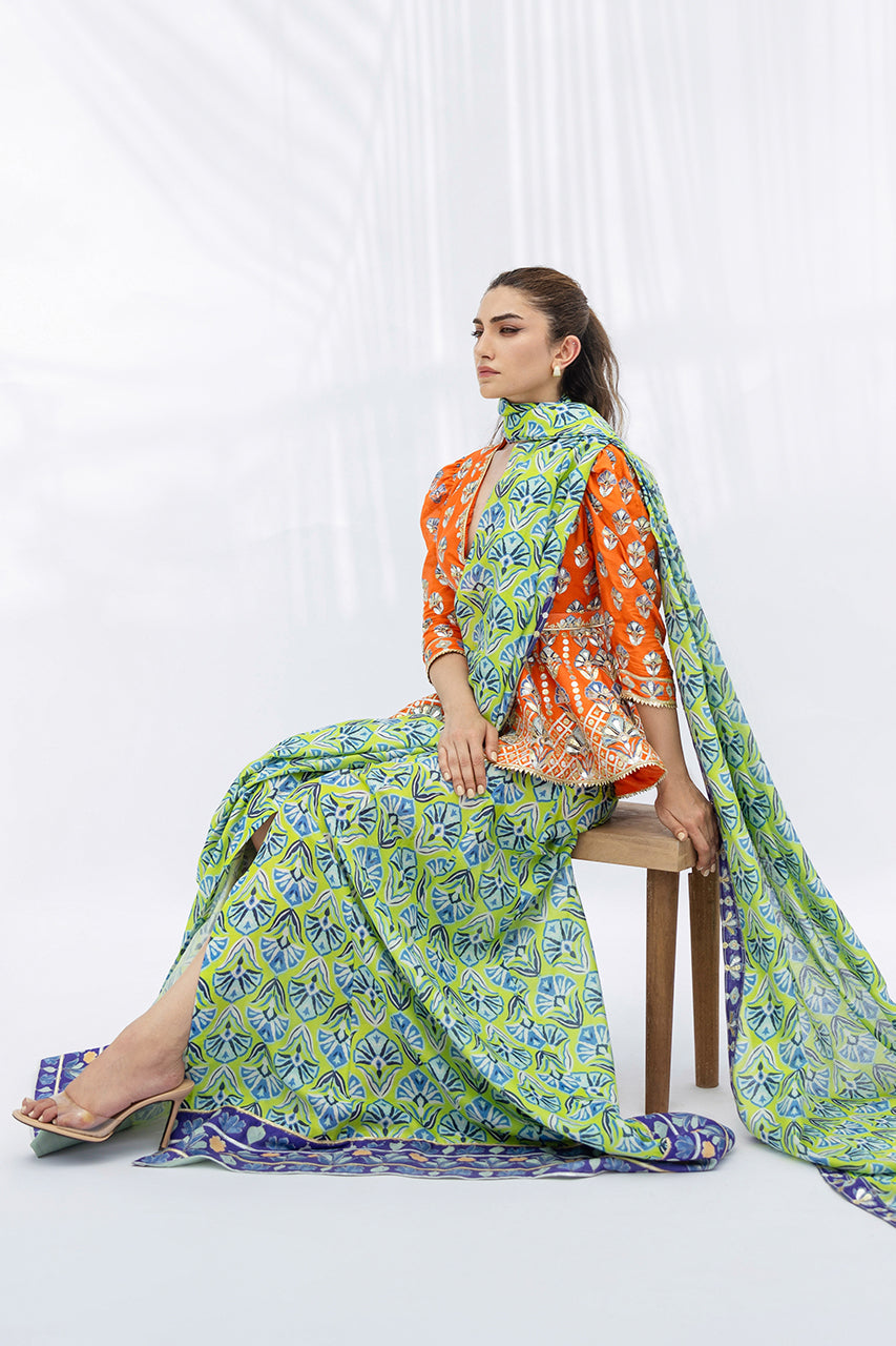 Sania Maskatiya | Fall Festive Glimmer | Rue -  Sania Maskatiya Ladies Clothes - Original Designer Dress - House of Maryam