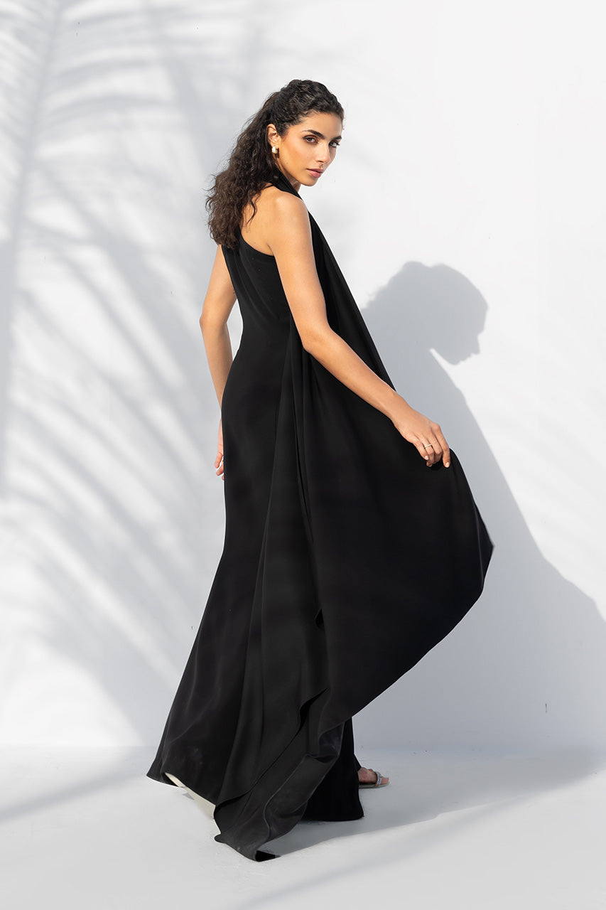 Sania Maskatiya | The Winter Edit - Luxe Pret 25 | Shanal, image 2