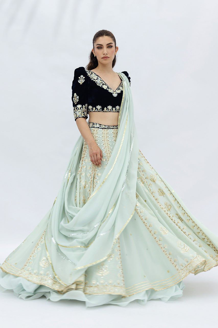 Sania Maskatiya | The Winter Edit - Luxe Pret 25 | Nari