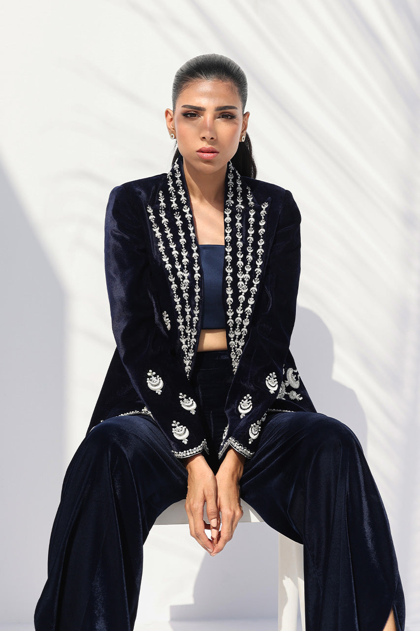 Sania Maskatiya | The Winter Edit - Luxe Pret 25 | Eden, image 5