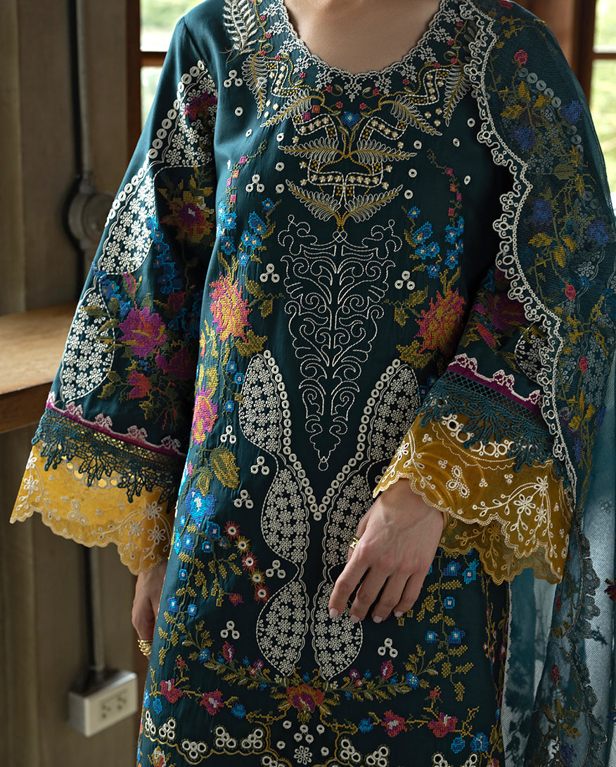 Esmel | Mon Tresor Luxe Lawn 26 | Lumi, image 4