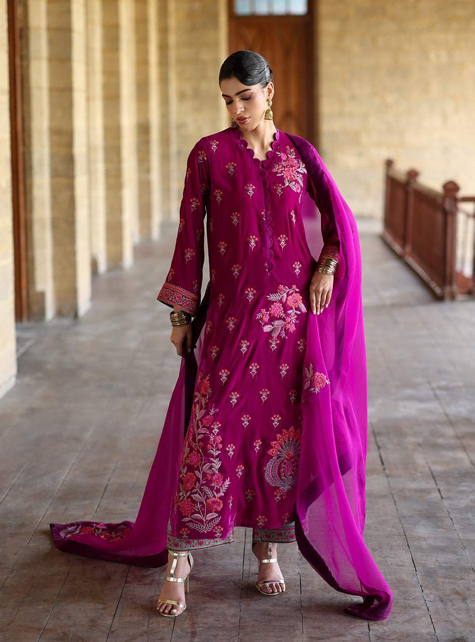 Zainab Chottani | Velura Velvet Edit 25 | Mulberry Long Shirt, image 3
