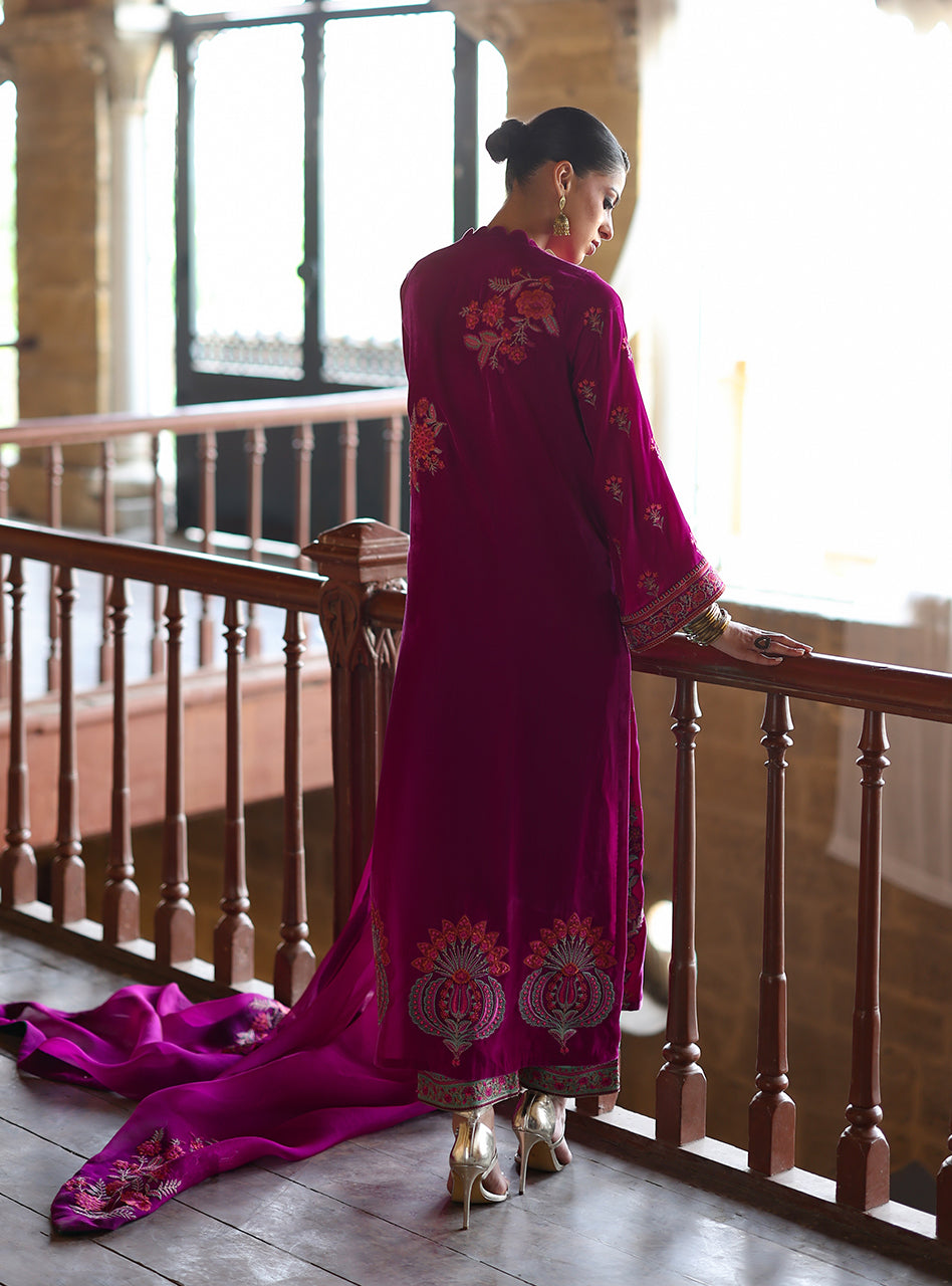 Zainab Chottani | Velura Velvet Edit 25 | Mulberry Long Shirt, image 2
