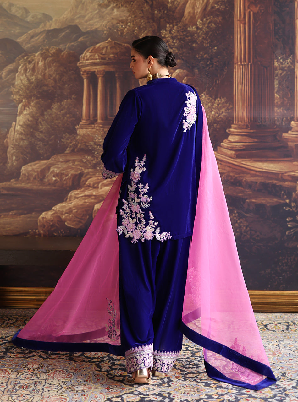 Zainab Chottani | Velura Velvet Edit 25 | Vida Farshi, image 2