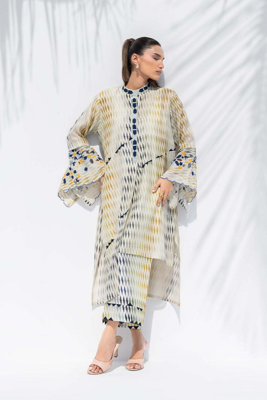 Sania Maskatiya | The Winter Edit - Luxe Pret 25 | Anila, image 3