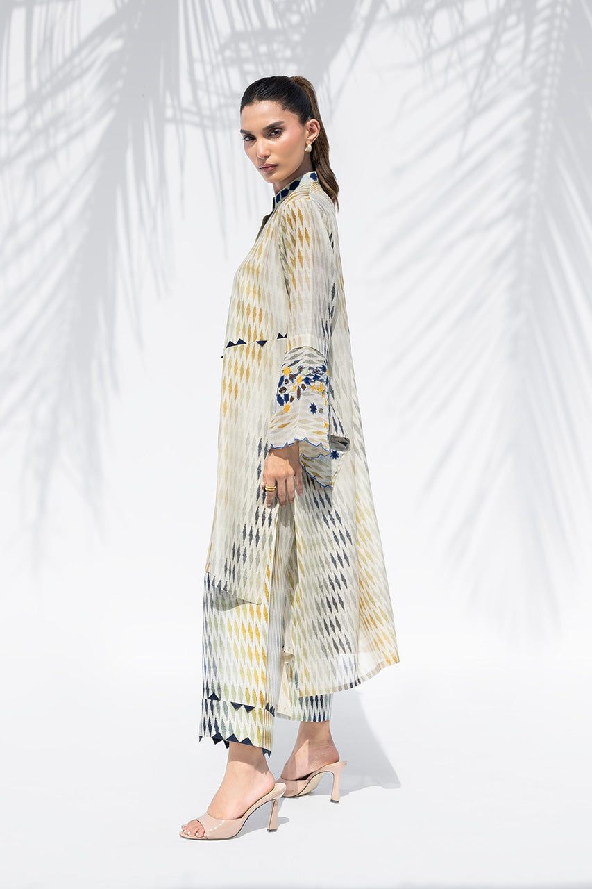Sania Maskatiya | The Winter Edit - Luxe Pret 25 | Anila, image 4