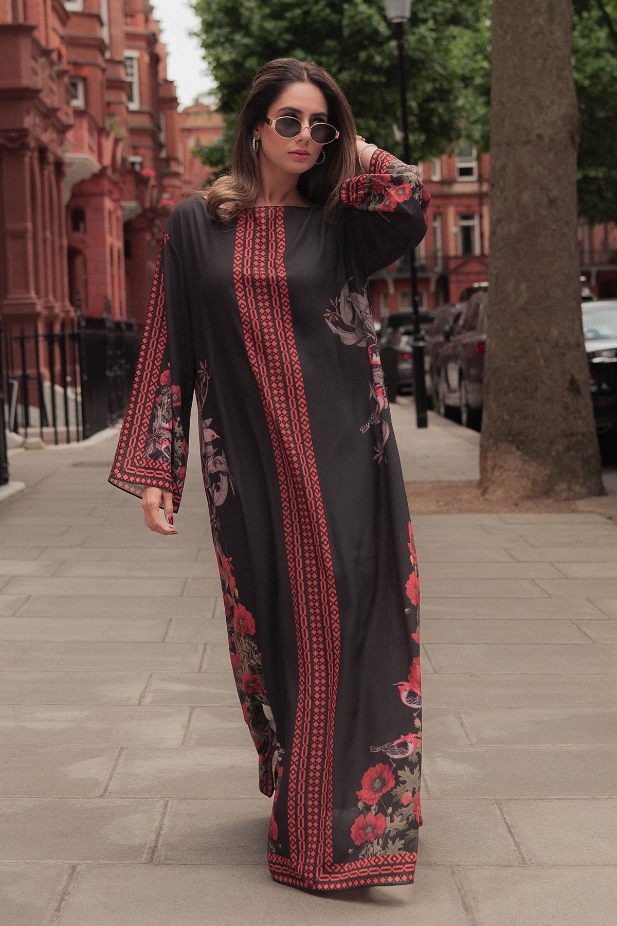 Erum Khan I Kaftan Edit I Moon Shadow -  Erum Khan Ladies Clothes - Original Designer Dress - House of Maryam