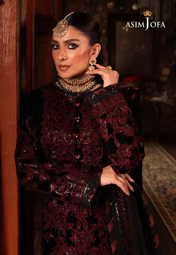 Asim Jofa | Makhmal Wedding Velvet 23 | AJMM-12 by Designer Asim Jofa - House of Maryam - Pakistani Designer Ethnic Wear in {{ shop.shopifyCountryName }}