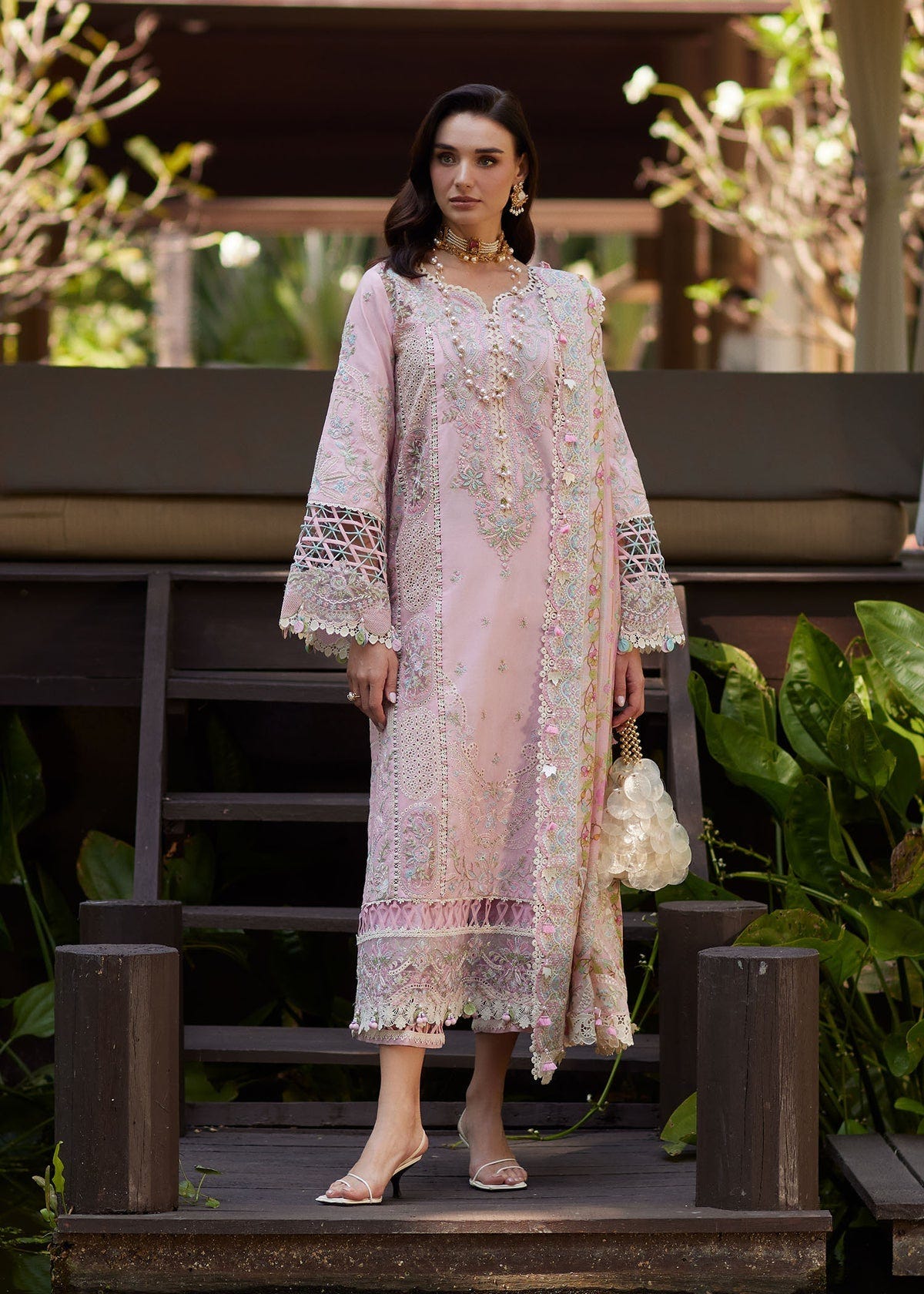 Kanwal Malik | Ariya Luxury Lawn 26 | Vivian
