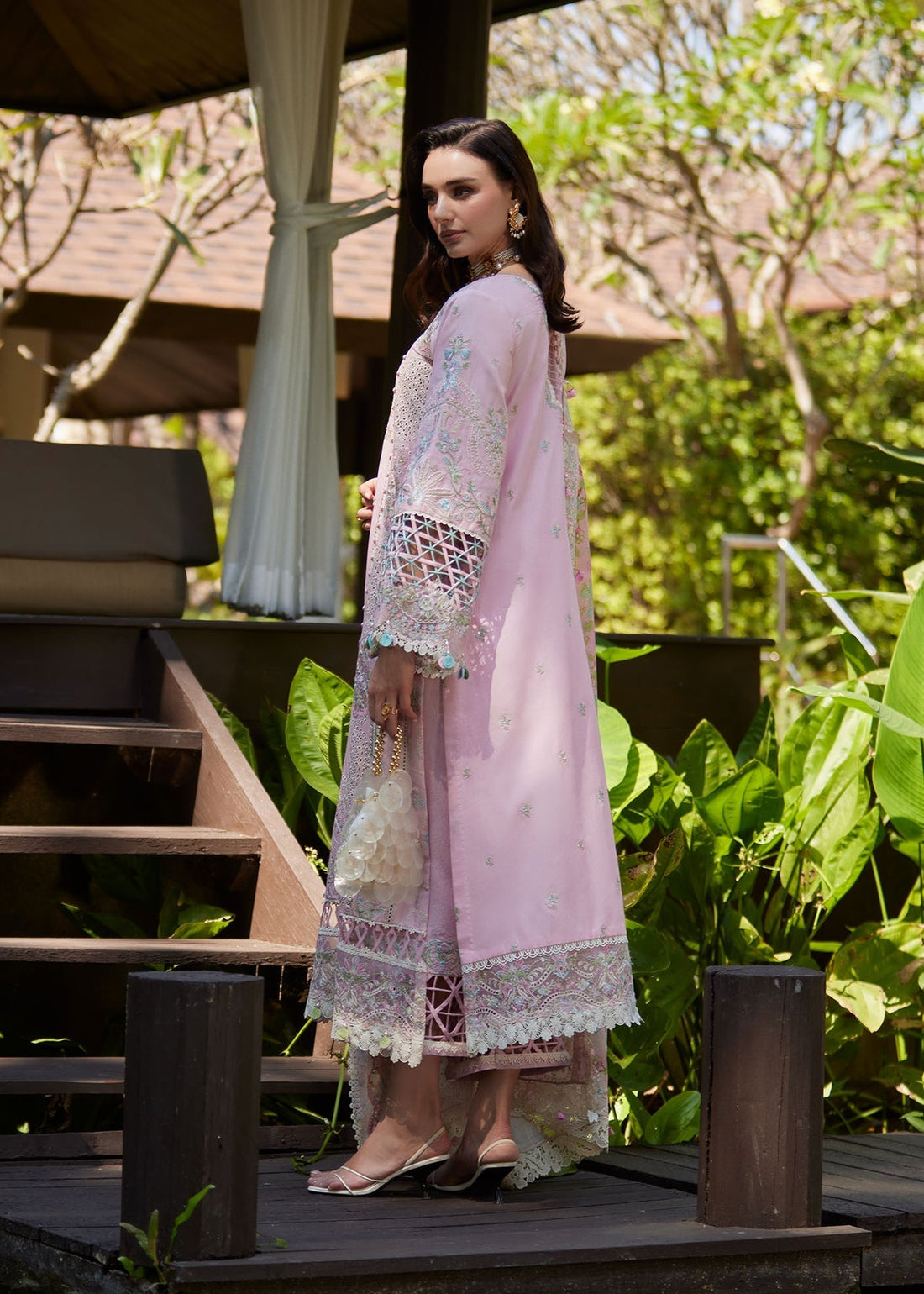 Kanwal Malik | Ariya Luxury Lawn 26 | Vivian