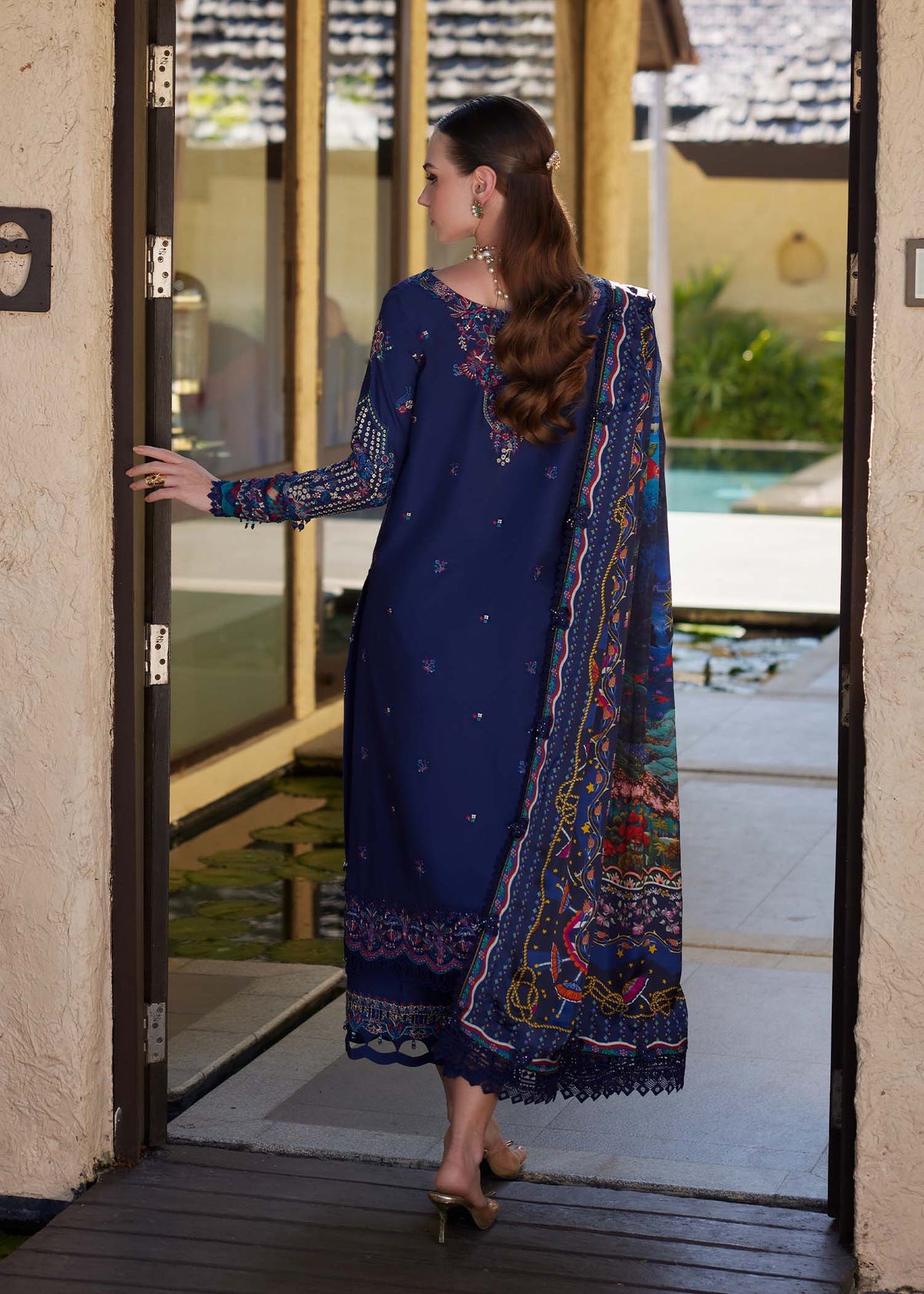 Kanwal Malik | Ariya Luxury Lawn 26 | Mehrin, image 2