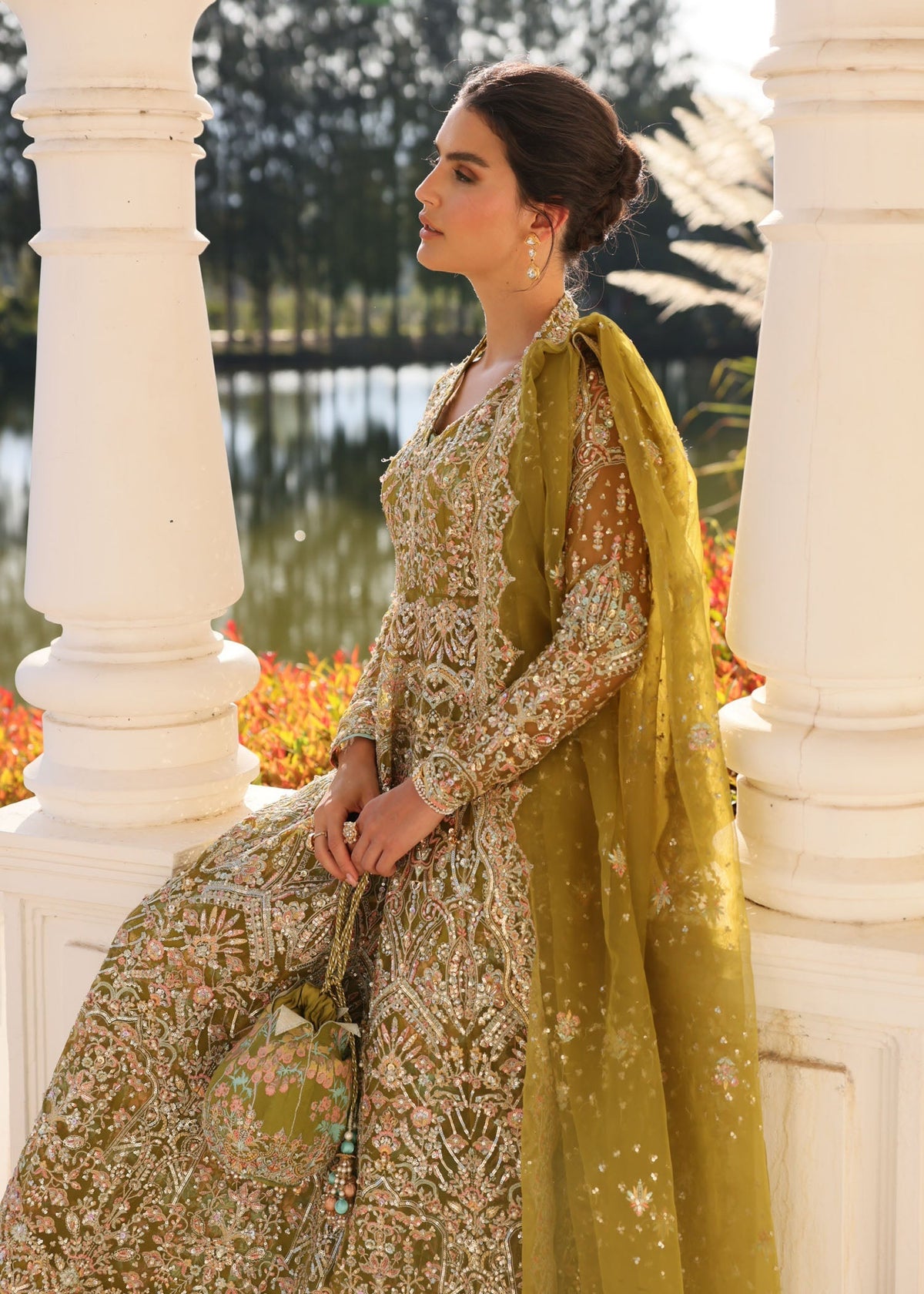 Kanwal Malik | Mirha Luxury Pret 26 | Yashma, image 5