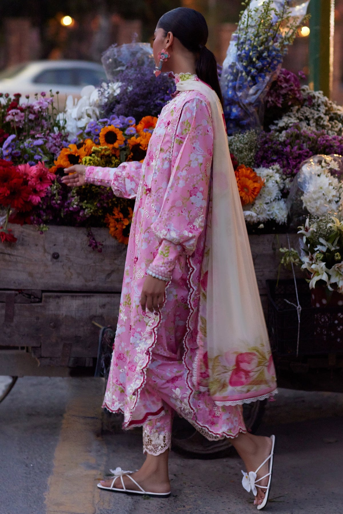 Zaha | Festive Lawn 26 | PEONY REVERIE (ZF26-03), image 2