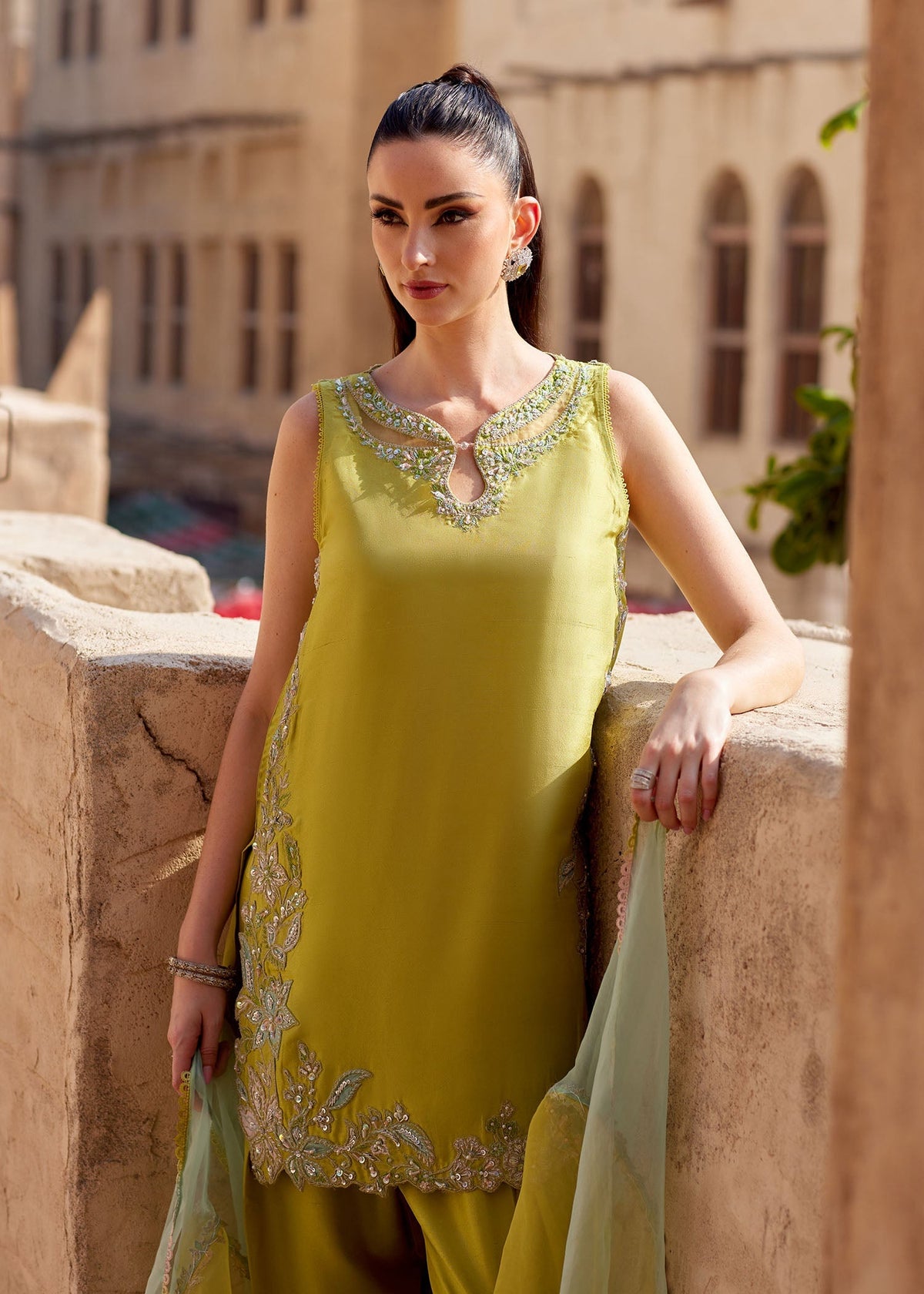 Kanwal Malik | Ghina Luxury Pret | Sia, image 4